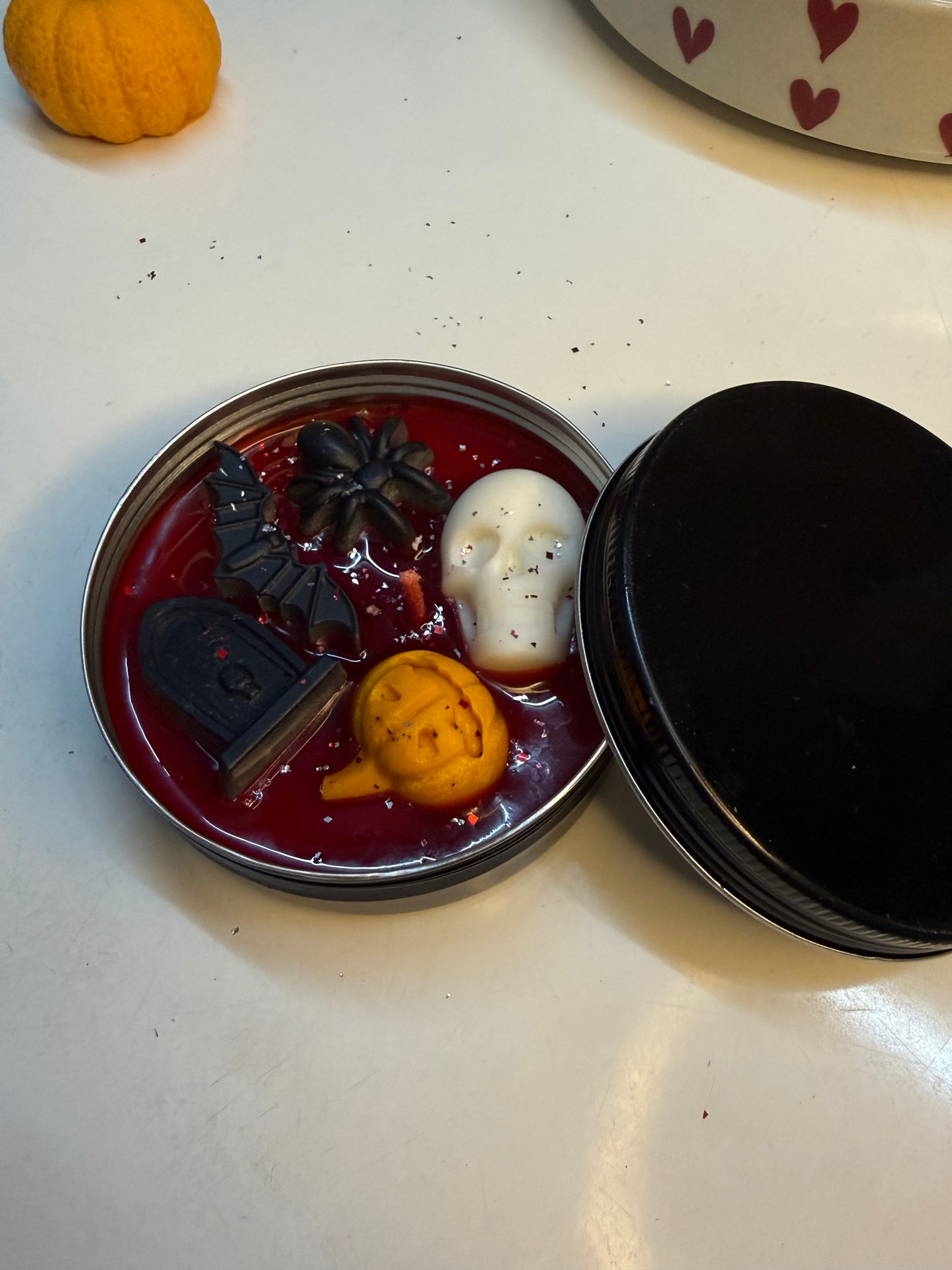 Halloween tin