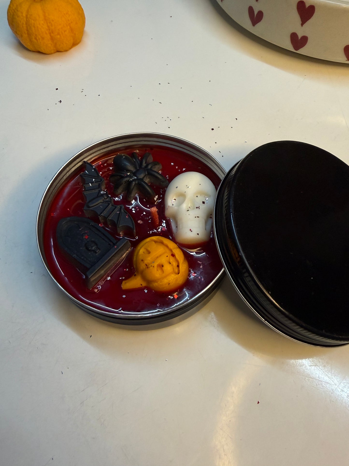 Halloween tin