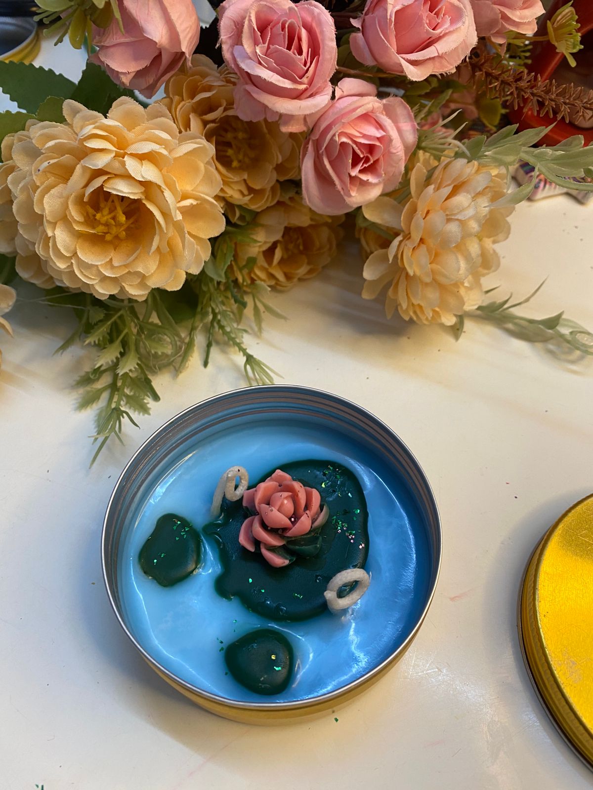 Lotus in Pond Tin