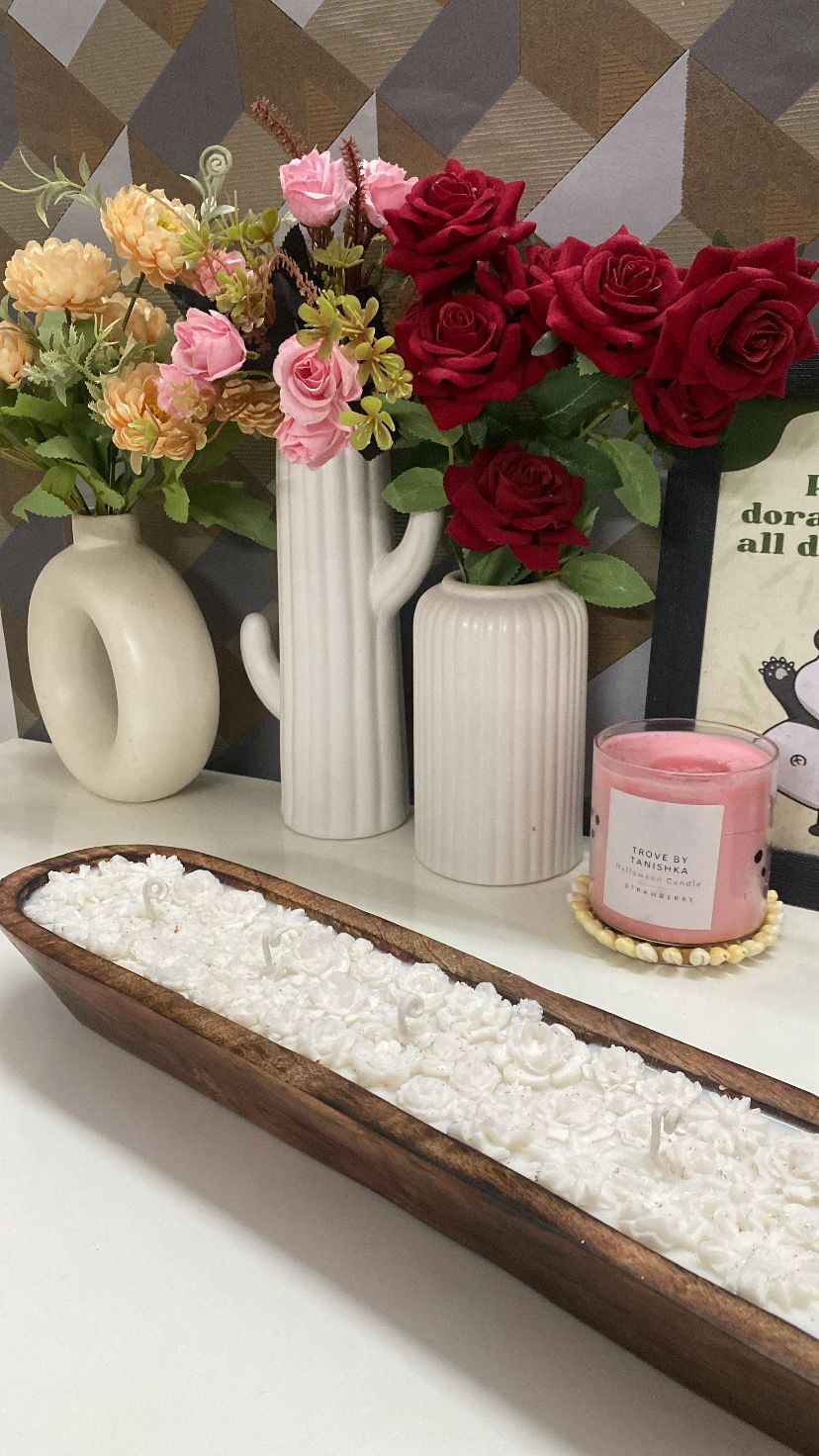 White Flower wooden dough