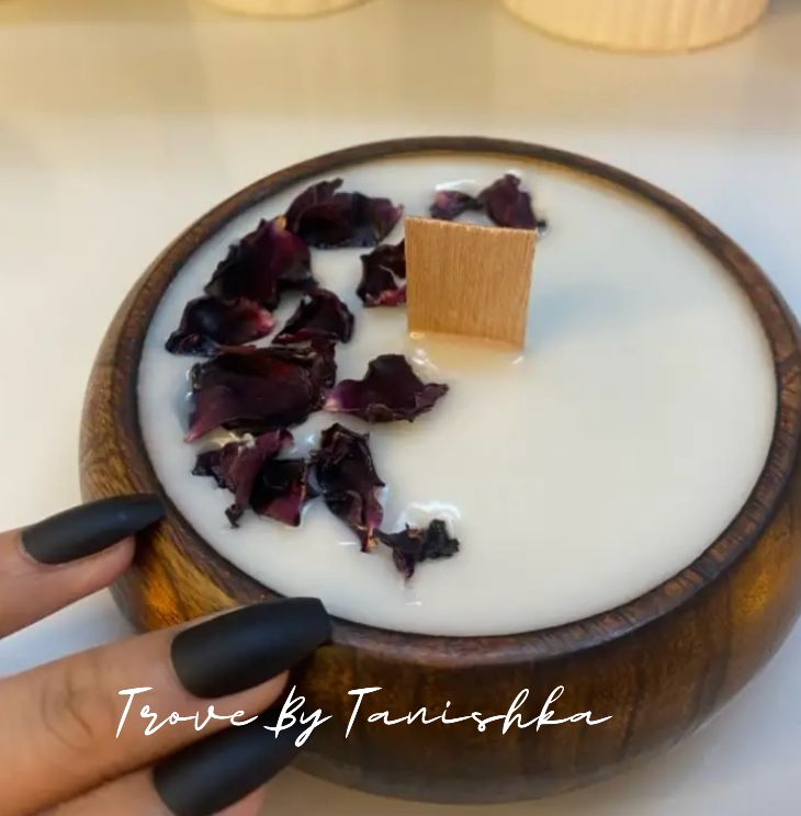 Dry Petals Candles